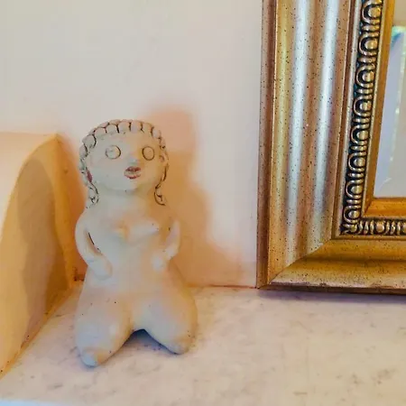 La Gracette Oda ve Kahvaltı 2*